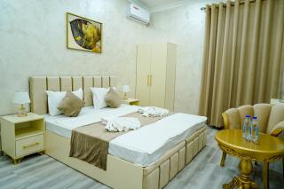 Astoria Hotel - 3