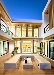 moon swimming pool villa - 8