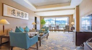 Qingdao Blue Horizon Hotel Laoshan - Qingdao - 9