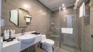 Beverly Hill Ha Long Villas and Apartments - 9