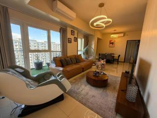 Modern Cozy 2BR Next to Okada Casino Manila Airsports MOA - 9