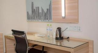 City Comfort Inn Yulin Wenhua Square Wanda Plaza - 1