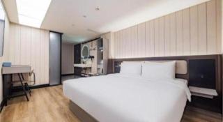 Ibis Chengdu Yongfeng Hotel - 2