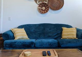 Cozy Southwest Style Hideaway with Mountain Views - 2