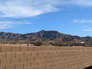 Cozy Southwest Style Hideaway with Mountain Views - 7