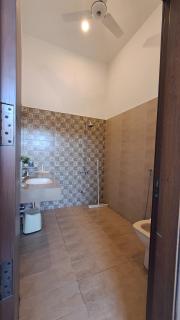 Park Front Studio Guest Room - 5