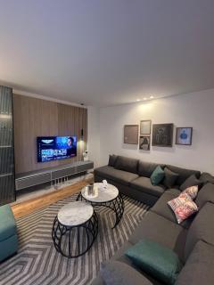 2 bedrooms Private Patio lake view residence - 6