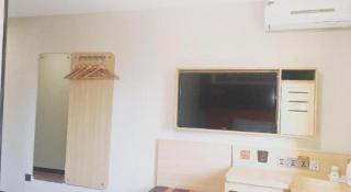 7 Days Premium JiNan Jingshi Road Qilu Children's Hospital Exhibition Center - 1