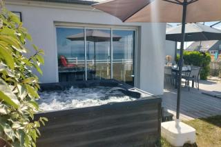 Maisons de Familles beachfront villa - 3