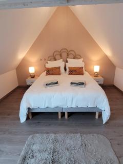 Maisons de Familles Quiet family-friendly vacation rental with a spa - 2