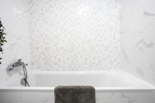 BrandNew Tranquil apartment with FREE PARKING - 6