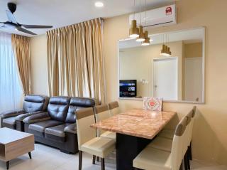 Jeff & Ricky Homestay 52 l Metrocity Santubong View - 4