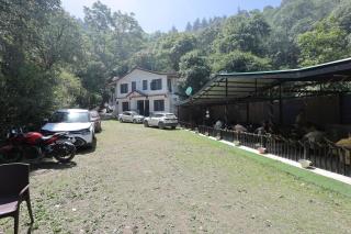 Royal Stay In The Nature's Lap - 2