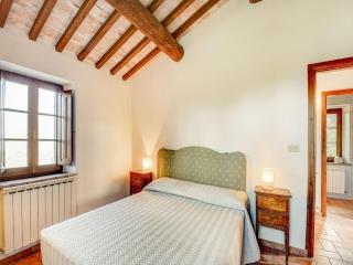 Belvilla by OYO Typical country house with pool - 3
