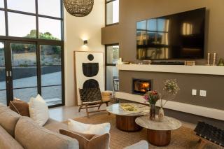 Luxury 3 Bedroom Barn in Gansbaai, South Africa - 8