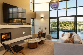 Luxury 3 Bedroom Barn in Gansbaai, South Africa - 5