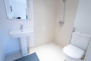 Premium 3BR Villa with Private Garden Near a Private Beach - 3