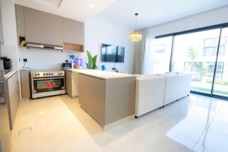 Premium 3BR Villa with Private Garden Near a Private Beach - 6