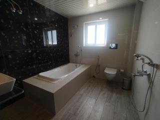 The Maharaja Club - 9