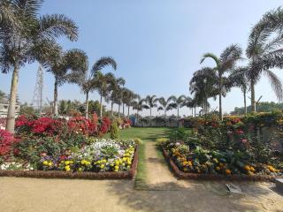 The Maharaja Club - 6