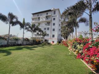 The Maharaja Club - 1