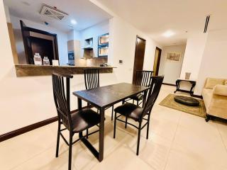 Luxury Two Bedroom Apartment on 14th floor At Penta Square DHA phase 5 Lahore Pakistan - 7