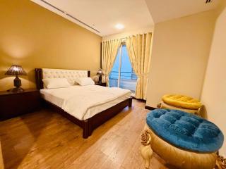 Luxury Two Bedroom Apartment on 14th floor At Penta Square DHA phase 5 Lahore Pakistan - 6