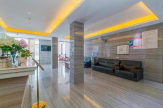 169 Business Hotel - 8