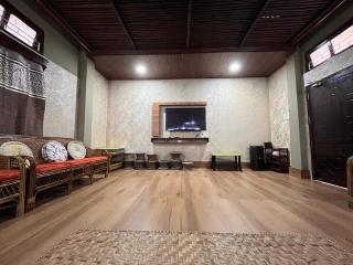 Valley Roots Homestay - 8