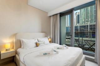 Cozy Sparkle Studio - Modern Stay Next to Tram - 1