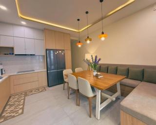 LYLAC Home Saigon NBK - Private Oasis 5BR Duplex in D1 near Japantown - 7