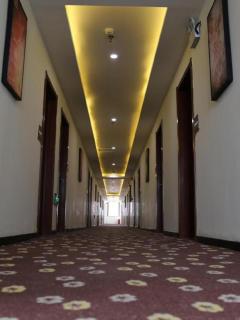 PAI Hotels·Shijiazhuang Development Zone Tianshan Science and Technology Park - 9