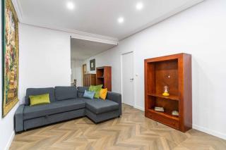 2bdrm+2wc Balmes Flat Central Market by Invalencia - 8