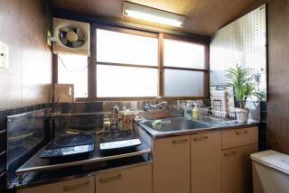 紫楽亭-shirakutei- 岡山 昭和レトロ宿 - 2