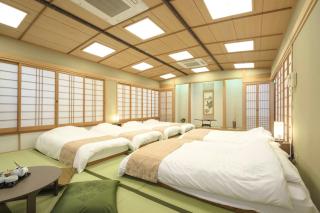 TSUTENKAKU BASE 77-Group Stay up to 8 - 5