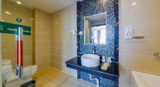 GreenTree Inn Guangdong Huizhou Chenjiang Intercity Rail Station Business Hotel - 4