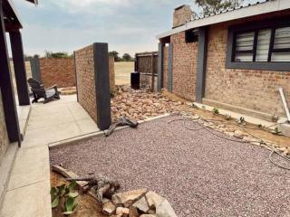 Thaba Tholo Villas - 0