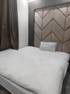 Dream Suite - 1