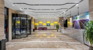 Lavande Hotels Ganzhou Golden Plaza - 4