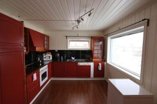 1 Soverom med 1 Dobbeltseng, Benytt alt i huset med meg og andre gjester - 1