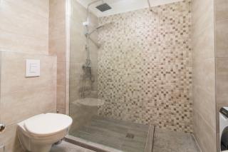 Blue Haven Lelle w AC by NW - 9