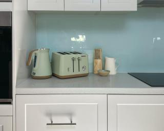 Clifton Beach Family Retreat with Pool - 9