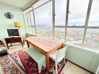 Disa Park -Tampon Towers 15th floor sharing with the host - 5