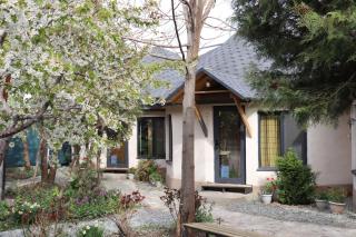 Happy Nomads Yurts & Hostel - 8