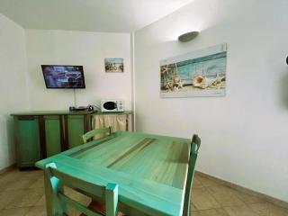 Casa vacanze Gardenia La Maddalena vicino al Mare con parcheggio gratuito - 1