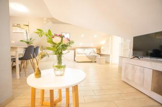 Sissi Terrace at the Vatican Walls - 4