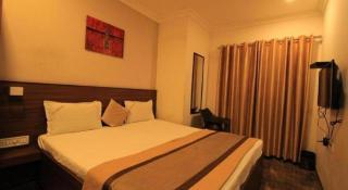 Hotel Grand Gayathri - 3