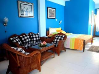 Tamaraw Beach Resort - 9