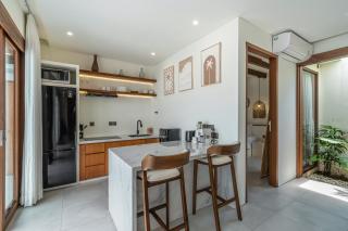 Modern 2BR Pool Villa, 5 Min to Canggu & Seminyak - 3