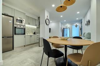 Teruel Flat by Invalencia - 2